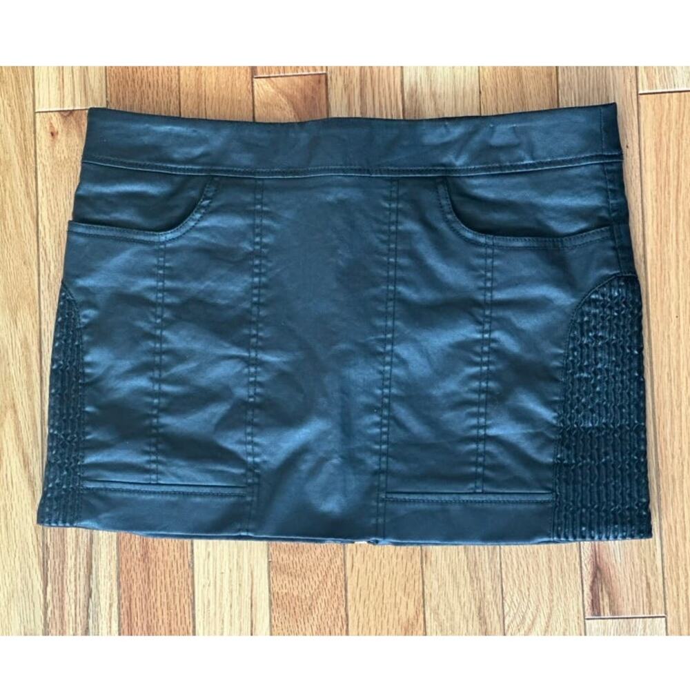 Allsaints Spitalfields Black leatherette skirt